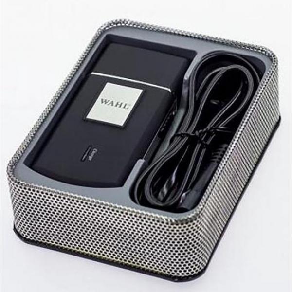 Wahl travel shaver 